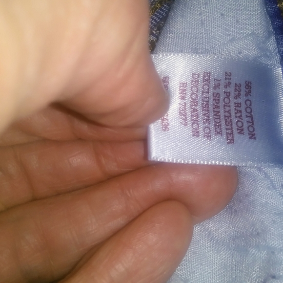 Mid-rise. YMI super skinny jeans. Size 5. - Picture 6 of 6